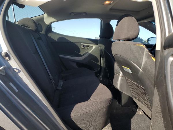 2016 HYUNDAI ELANTRA