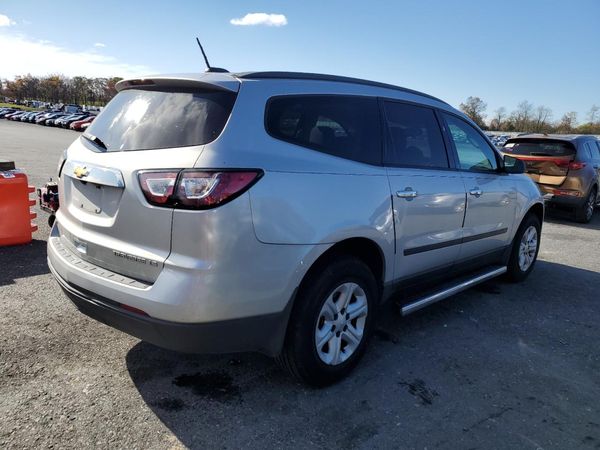 2016 CHEVROLET TRAVERSE LS