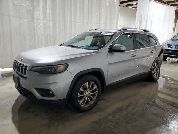 2019 JEEP CHEROKEE LATITUDE PLUS 4X4