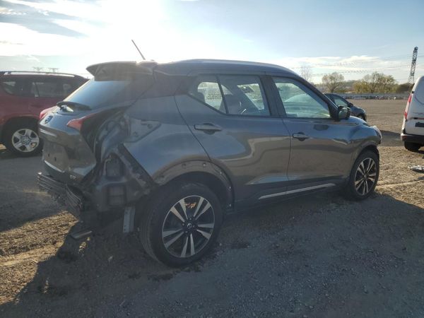 2018 NISSAN KICKS