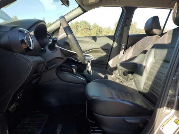 2018 NISSAN KICKS