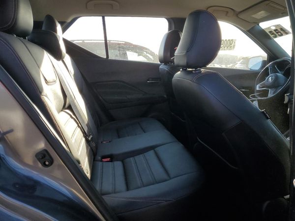 2018 NISSAN KICKS