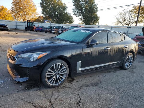 2019 KIA STINGER Base