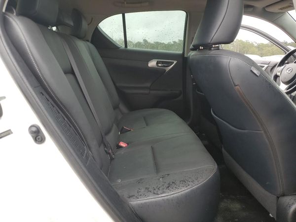 2012 LEXUS CT 200h