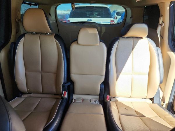 2017 KIA SEDONA