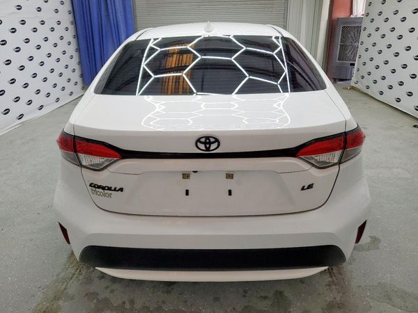 2021 TOYOTA COROLLA LE — DIRR
