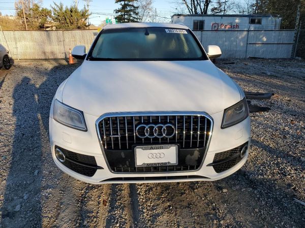 2013 AUDI Q5 Premium Plus