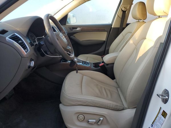 2013 AUDI Q5 Premium Plus