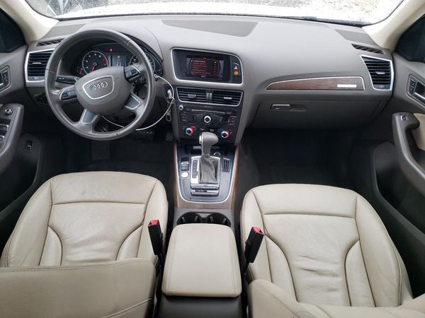 2013 AUDI Q5 Premium Plus