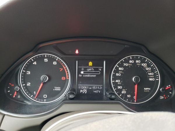 2013 AUDI Q5 Premium Plus