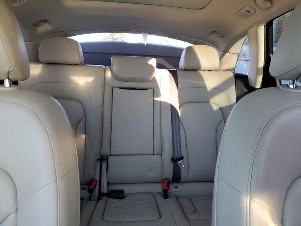 2013 AUDI Q5 Premium Plus