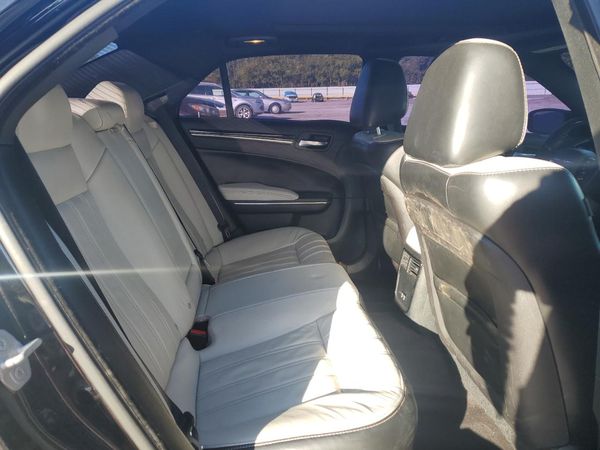 2018 CHRYSLER 300