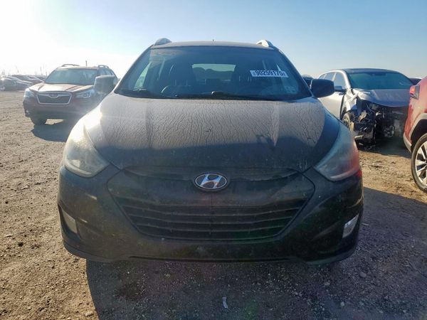 2015 HYUNDAI TUCSON