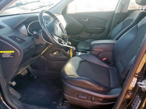 2015 HYUNDAI TUCSON