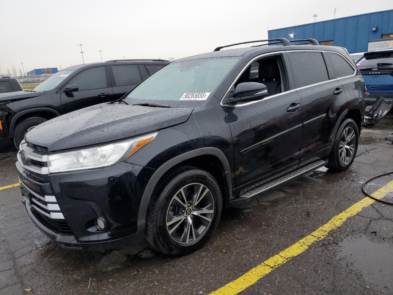 2017 TOYOTA HIGHLANDER