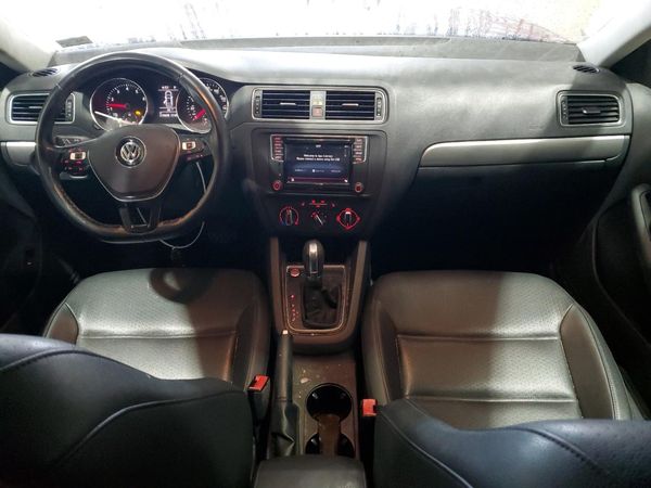 2017 VOLKSWAGEN JETTA