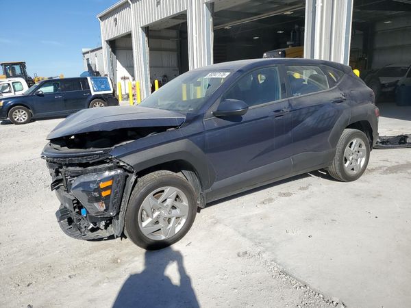 2024 HYUNDAI KONA SE