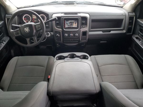 2018 RAM 1500 ST
