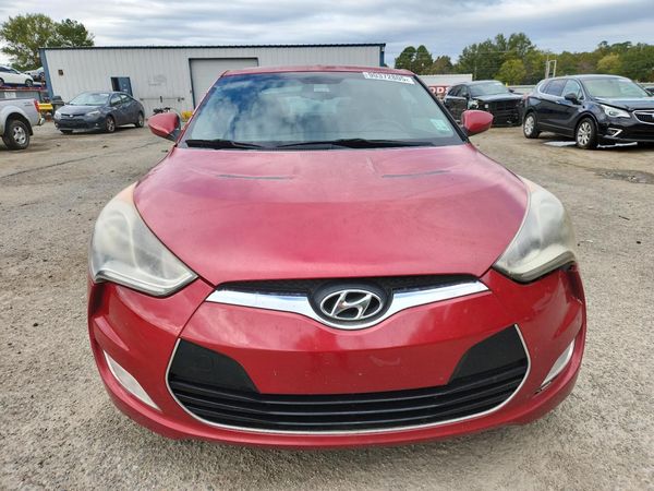 2013 HYUNDAI VELOSTER