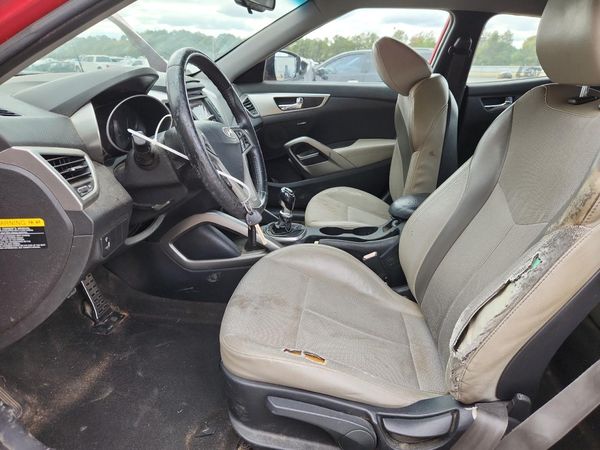 2013 HYUNDAI VELOSTER