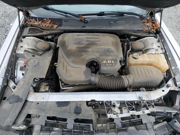 2016 DODGE CHALLENGER SXT