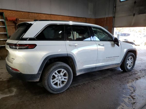 2022 JEEP GRAND CHEROKEE Laredo