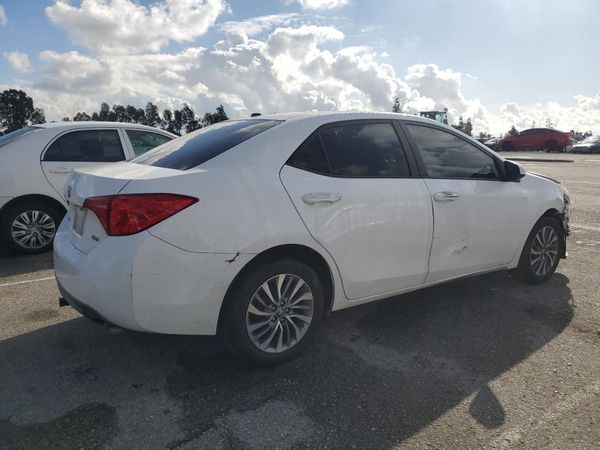 2017 TOYOTA COROLLA