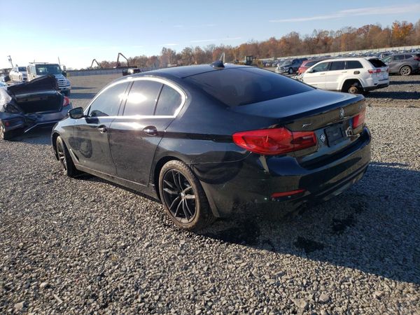 2018 BMW 530