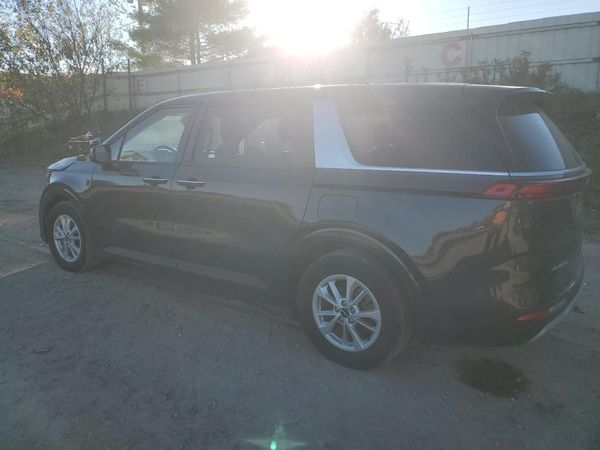 2024 KIA CARNIVAL LX, LX Seat Package