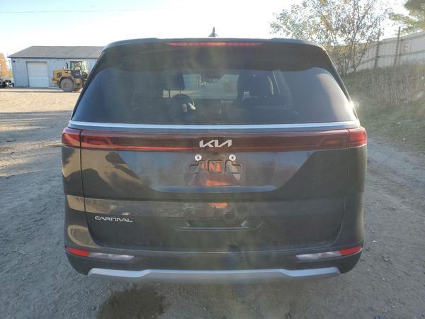 2024 KIA CARNIVAL LX, LX Seat Package