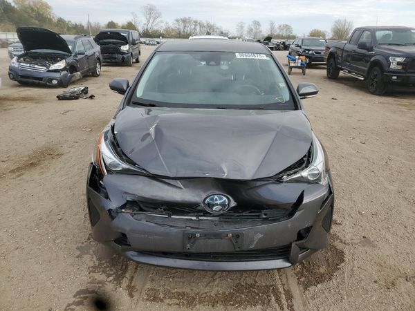 2018 TOYOTA PRIUS