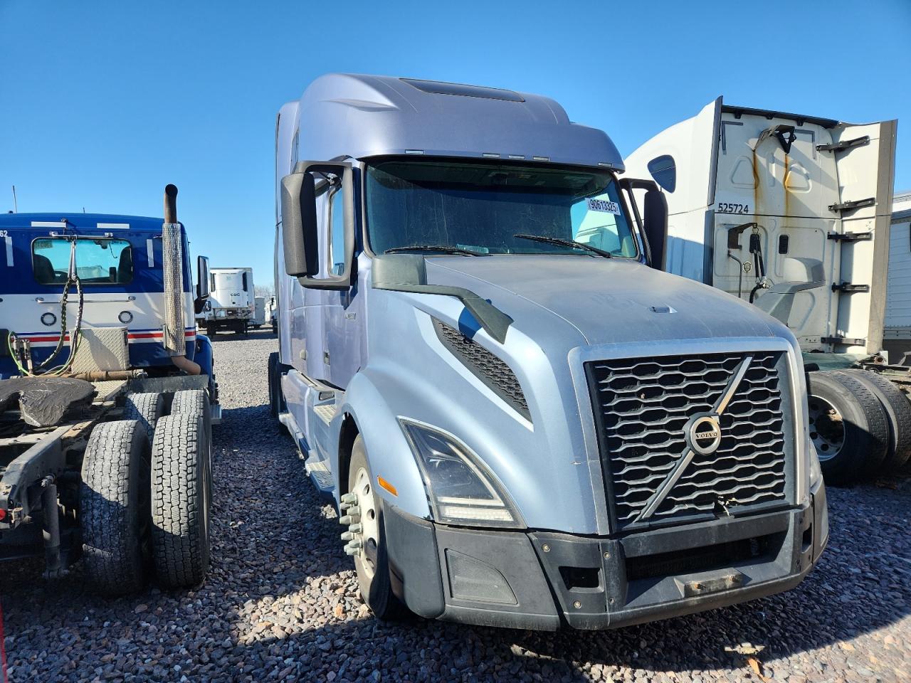 2020 VOLVO VNL