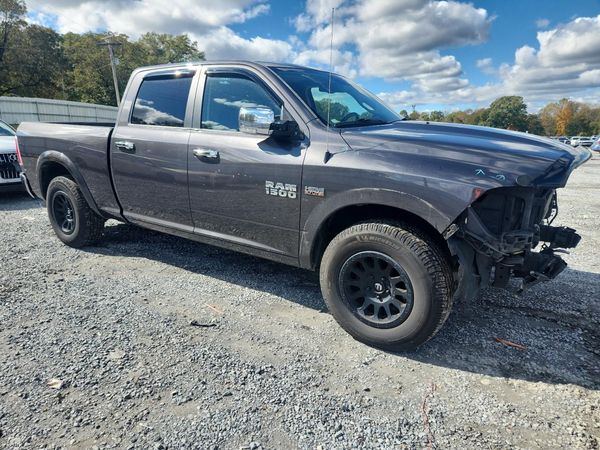 2016 RAM 1500 Laramie