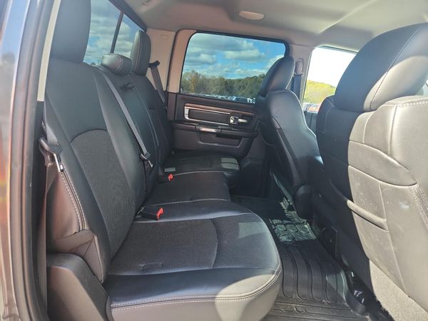 2016 RAM 1500 Laramie
