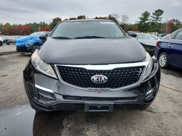 2015 KIA SPORTAGE GL - Middle-low