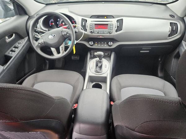 2015 KIA SPORTAGE GL - Middle-low