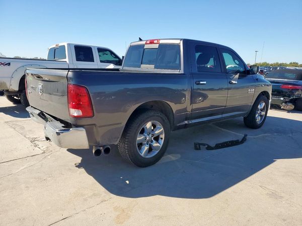 2016 DODGE RAM
