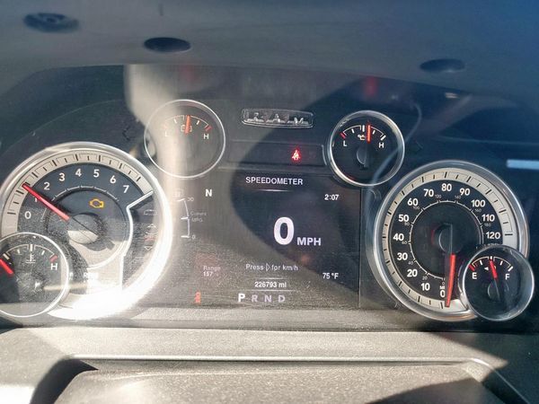 2016 DODGE RAM