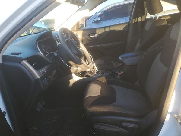 2016 JEEP CHEROKEE SPORT FWD