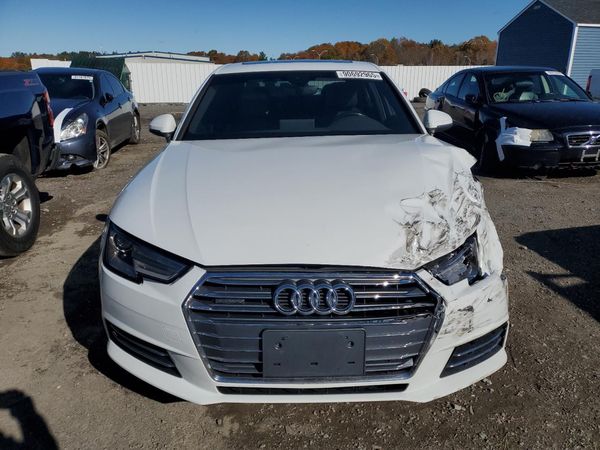 2017 AUDI A4 quattro Premium