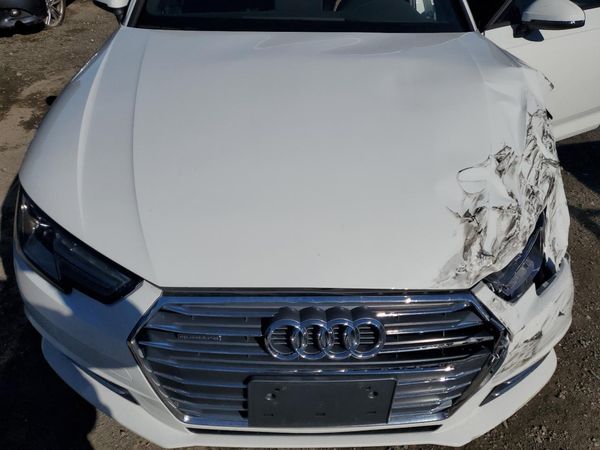 2017 AUDI A4 quattro Premium
