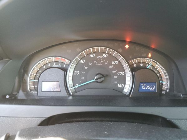 2014 TOYOTA CAMRY