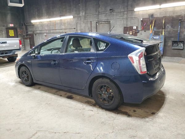 2015 TOYOTA PRIUS