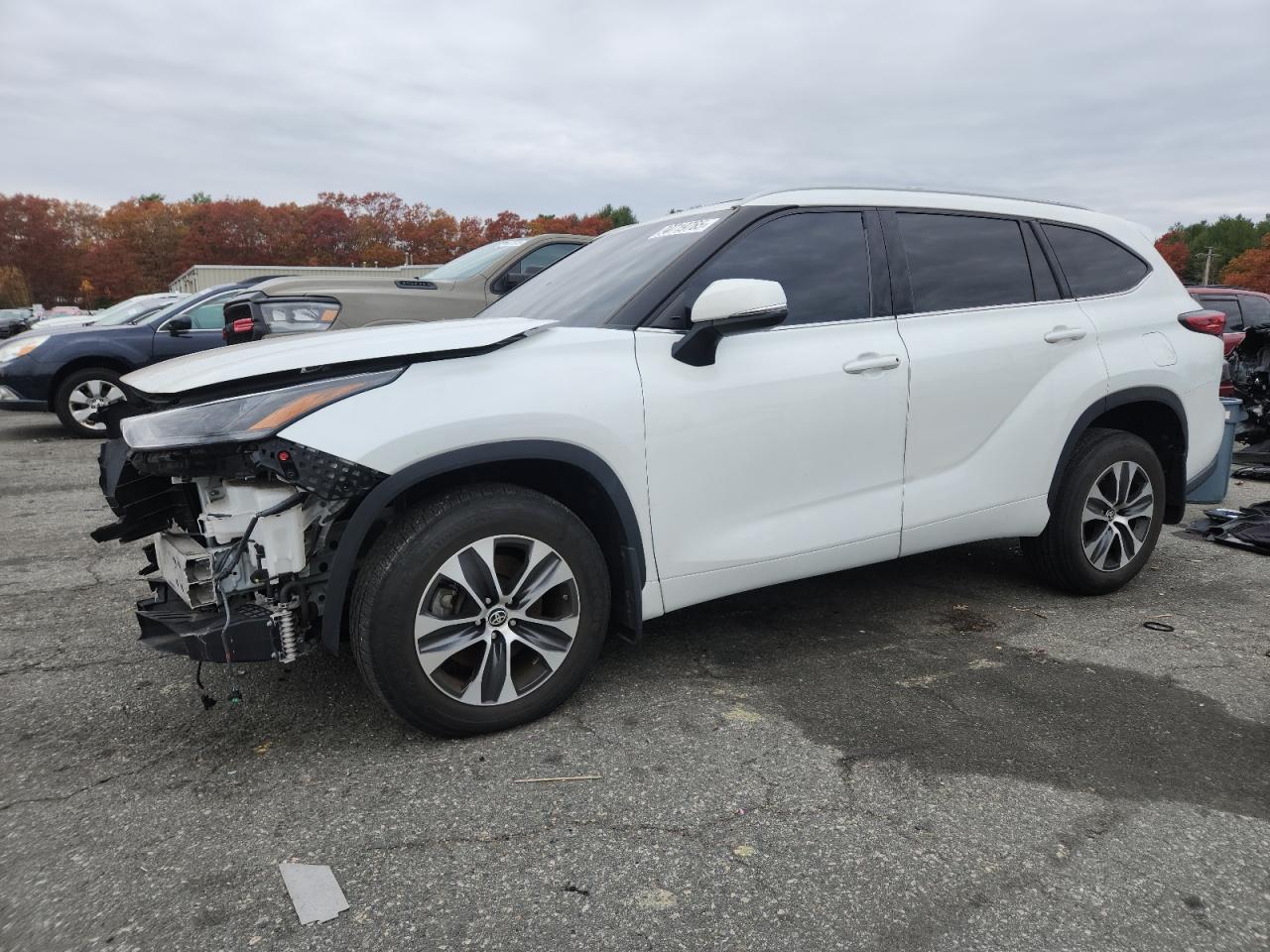 2022 TOYOTA HIGHLANDER