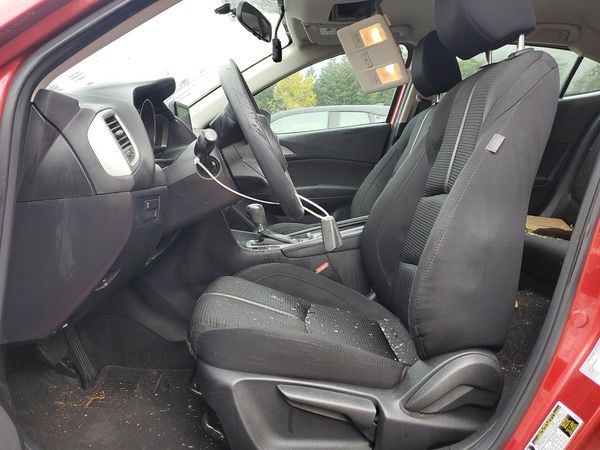 2017 MAZDA 3 Sport