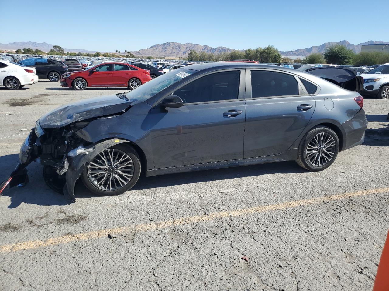 2024 KIA FORTE GT Line