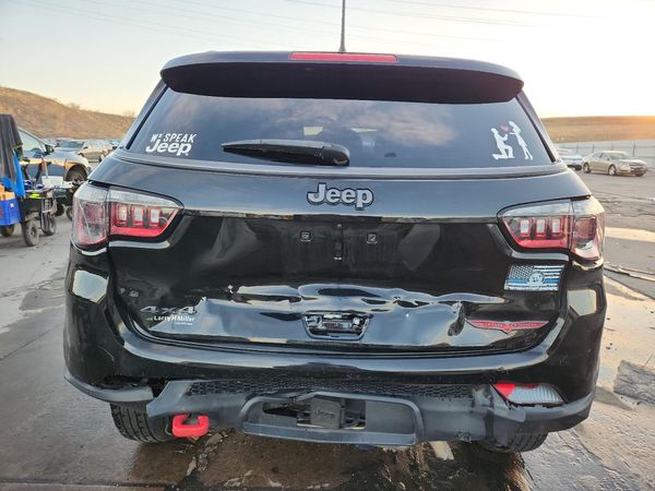 2022 JEEP COMPASS