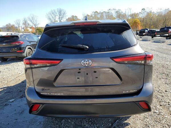 2021 TOYOTA HIGHLANDER