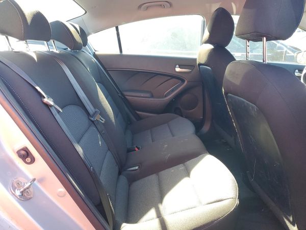 2017 KIA FORTE