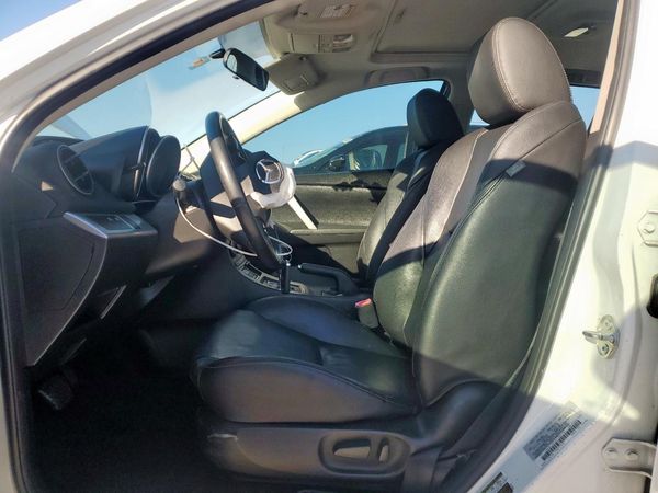 2013 MAZDA 3 Grand Touring/GT — DENT